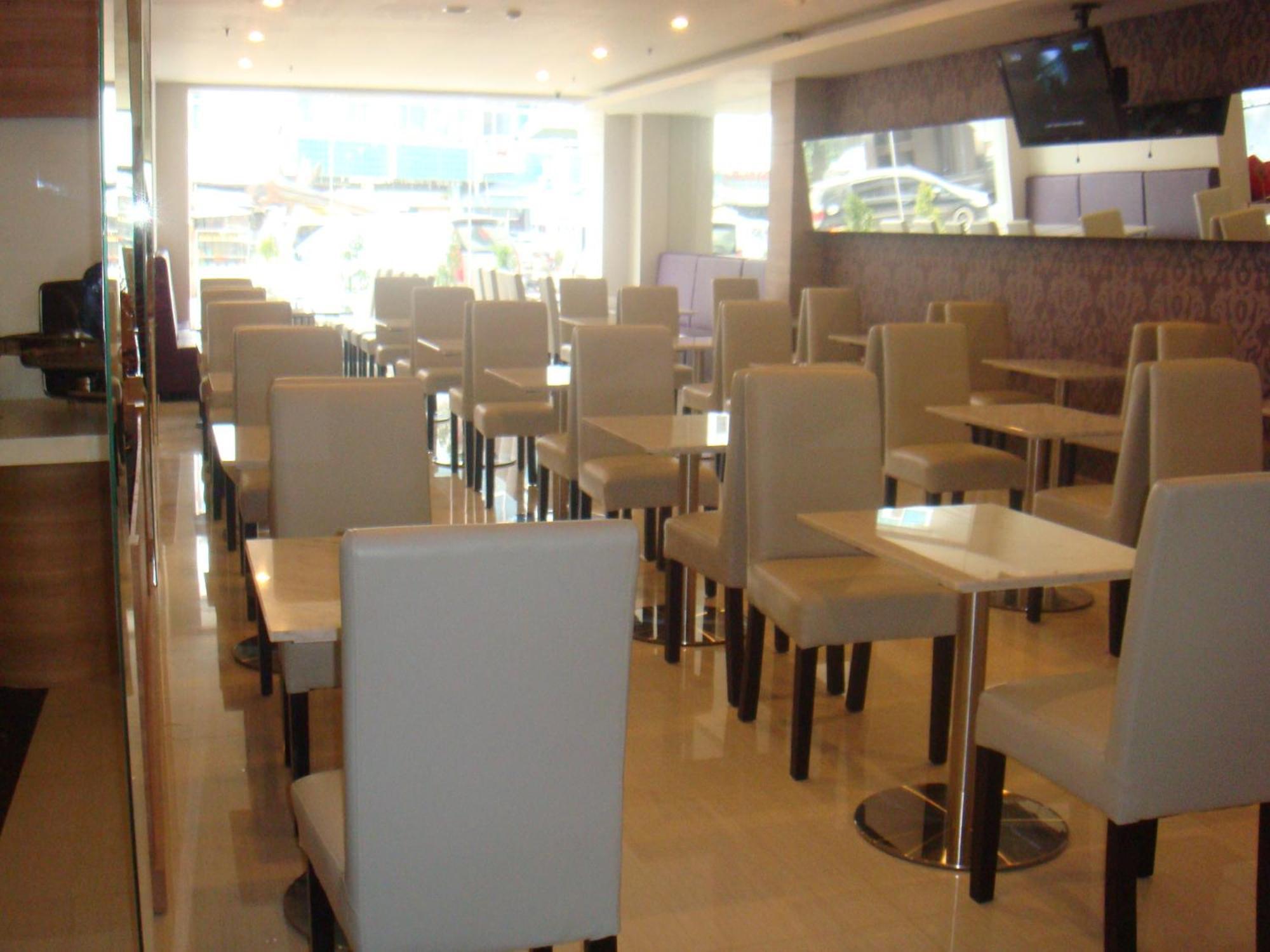 Rio City Hotel Palembang Exterior foto